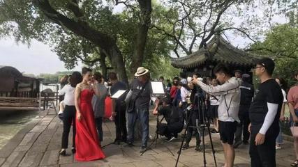 暖进心窝里——组织文化艺术交流活动全面服务纪实