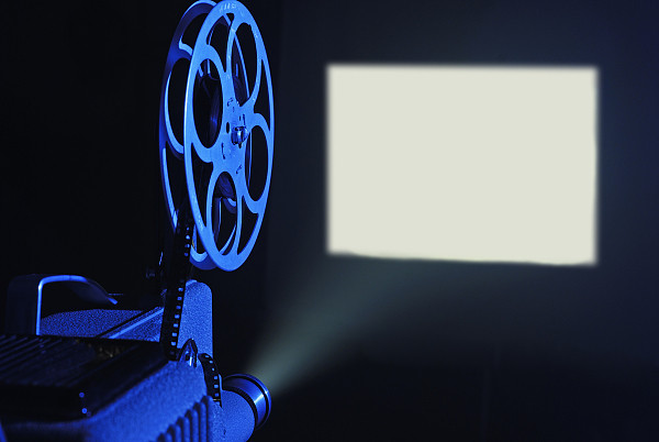 劣迹艺人应为失德行为买单——论出品方合理索赔的组织文化艺术交流活动规范